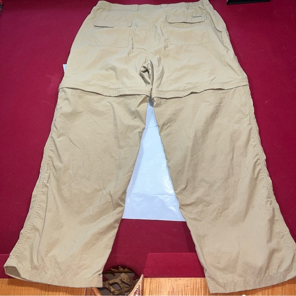 ExOfficio TAN PANTS womens XL 18 Insect Shield Zip Off Leg STRETCHY waist cargo - Picture 12 of 16